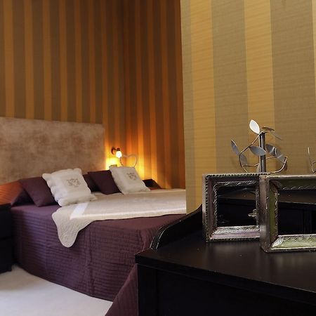 Caracciolo Guest House Rome Buitenkant foto