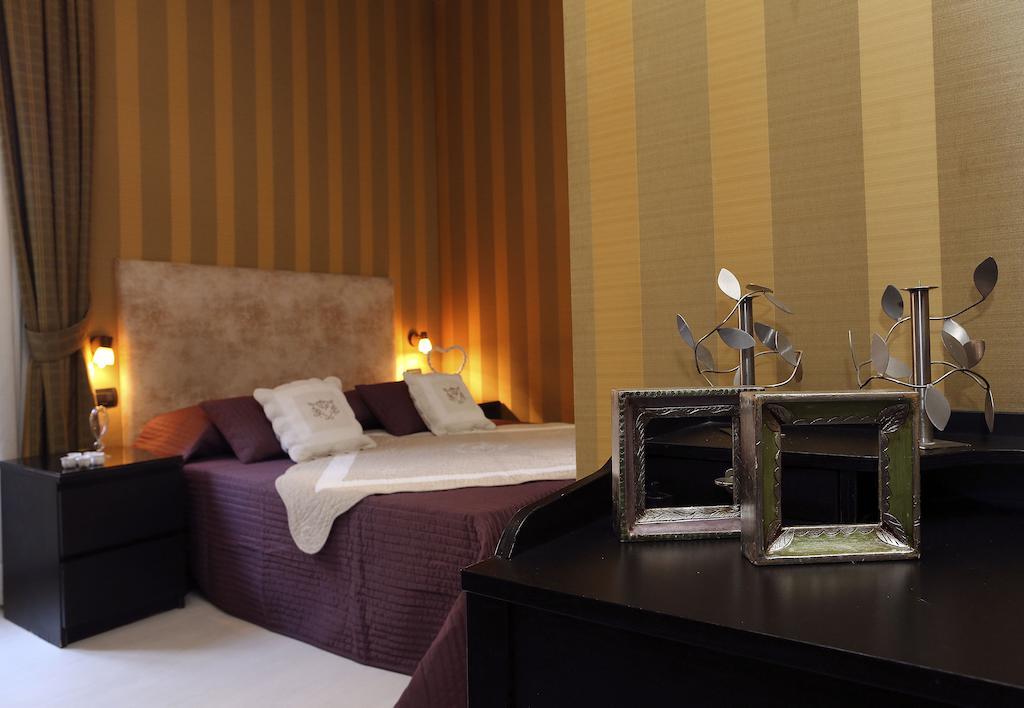 Caracciolo Guest House Rome Buitenkant foto